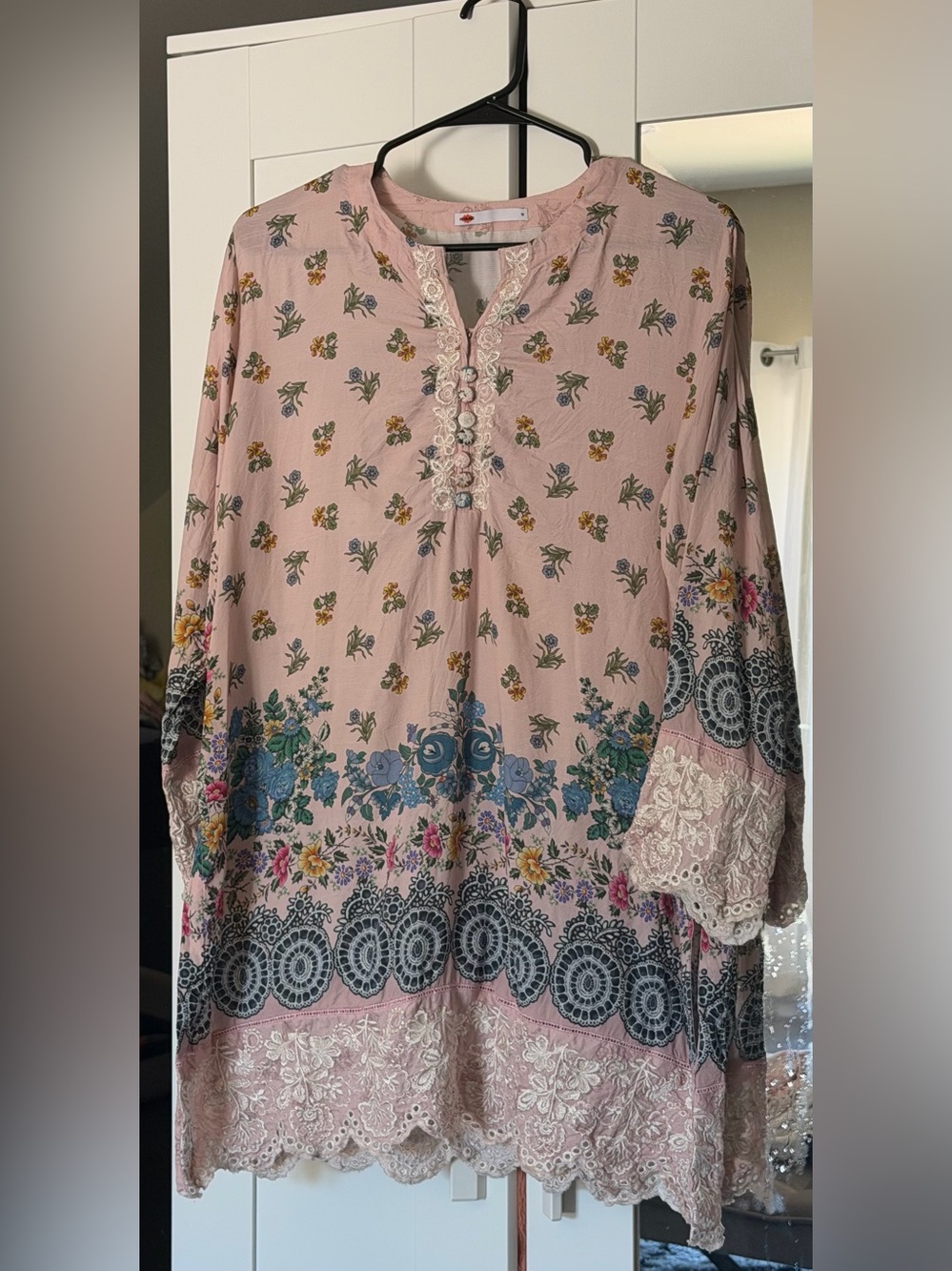 Pink Floral Lace-Trim Boho Tunic and pants